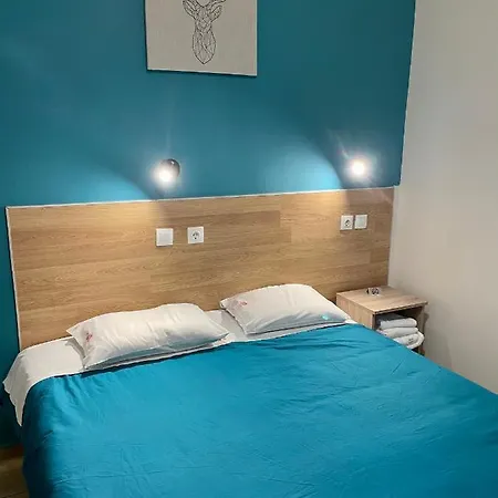 卡斯托瑞亚酒店