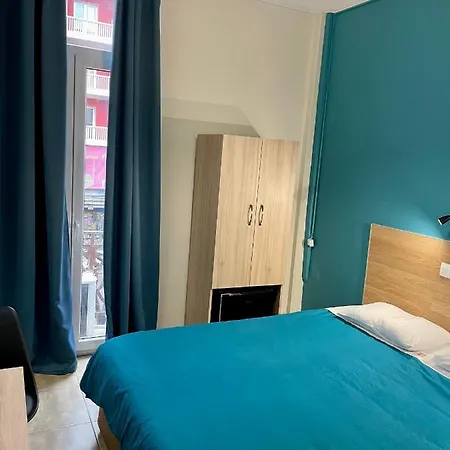 卡斯托瑞亚酒店 酒店