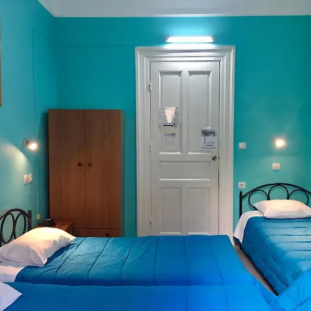 卡斯托瑞亚酒店