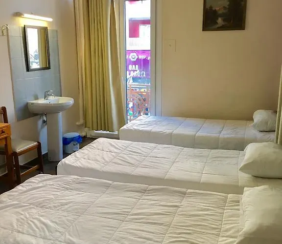 Otel Kastoria *